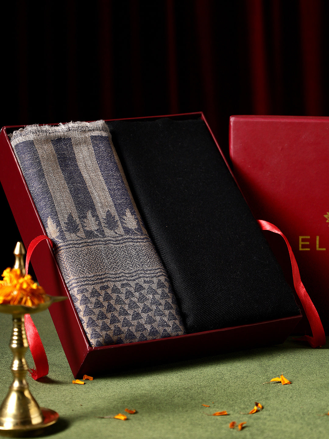 Women's Pashmina Wool Self Zari Diamond Pattern Stole & Gentlemen's Lambswool Plain Stole